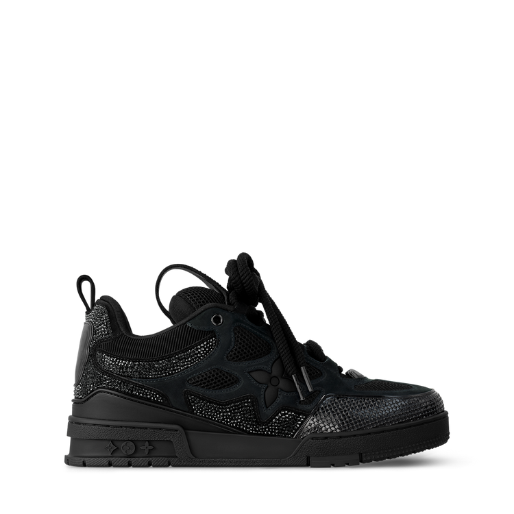 FOOTWEAR