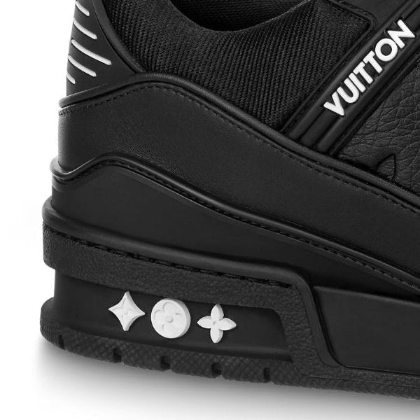 LV TRAINER