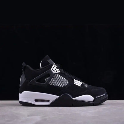 J4 SNEAKER