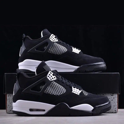 J4 SNEAKER