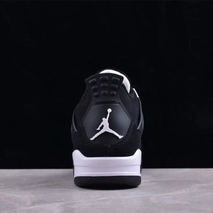 J4 SNEAKER