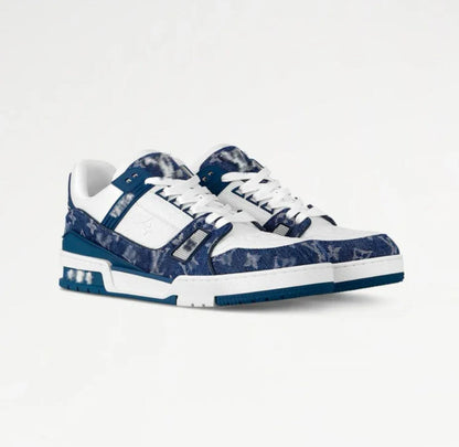 LV TRAINER